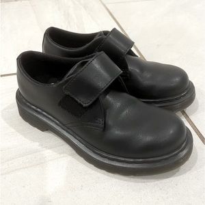 EUC Dr. Martens Velcro Dress Shoes Size 13